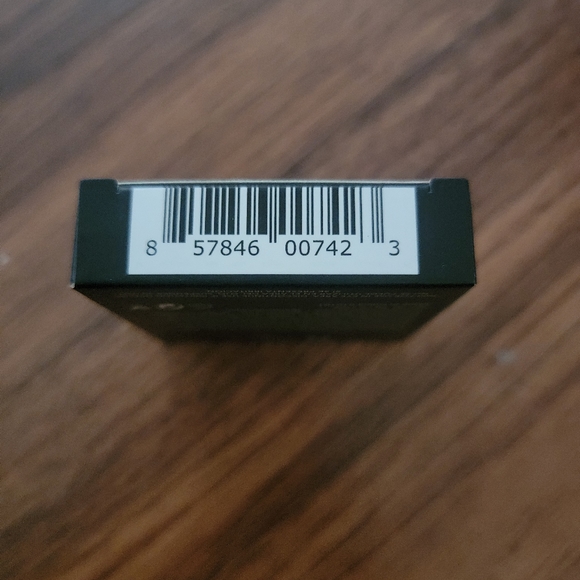 Shaina B. Miami Cream Blush - New - Picture 3 of 3